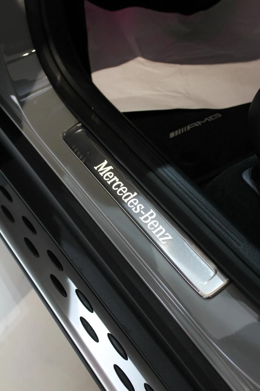 Mercedes-Benz GLC 300 de 4MATIC Coupé AMG Line photo 16