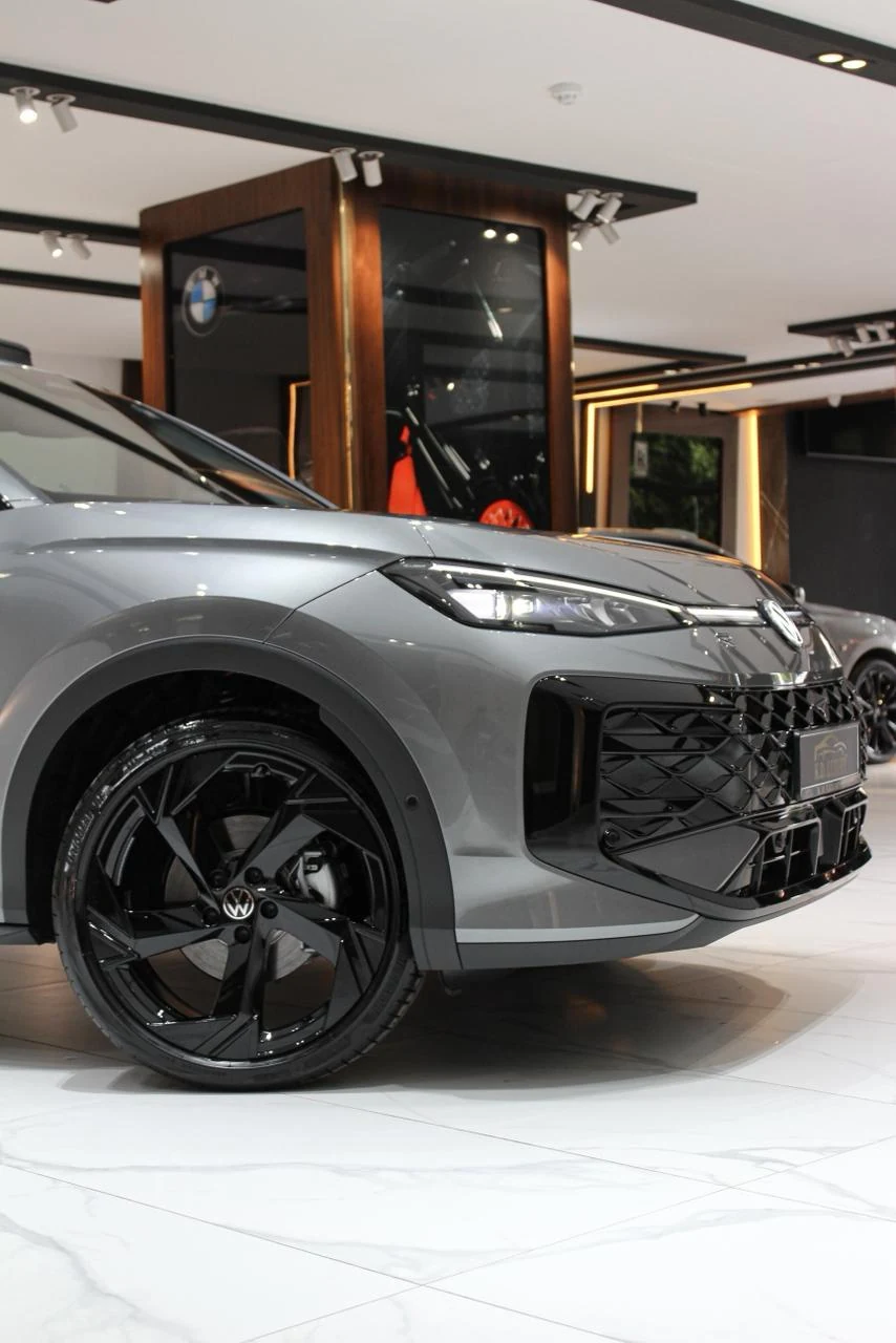 Volkswagen T-Roc R-Line (2024) photo 4